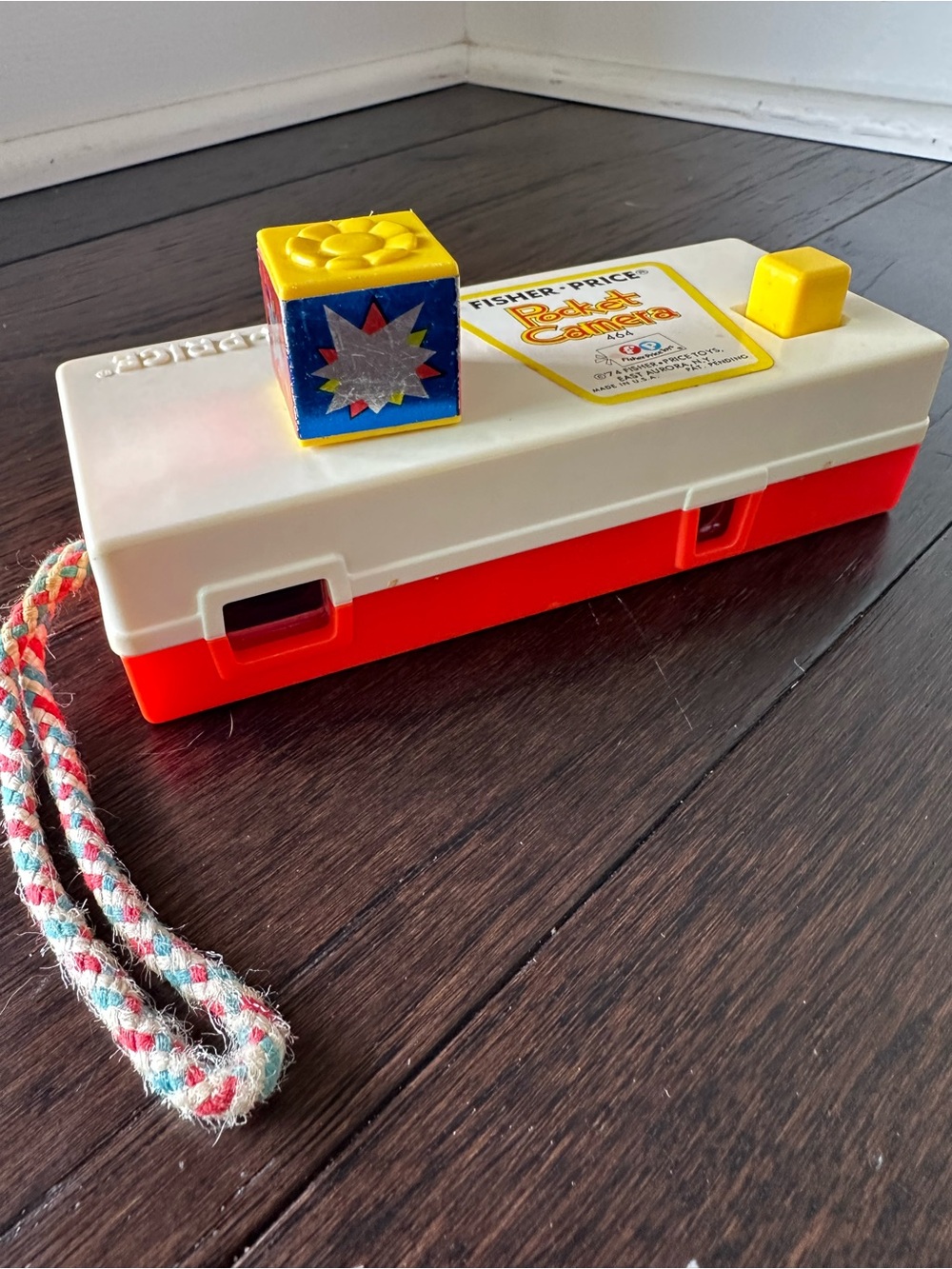 Vintage 1974 Fisher-Price Pocket Camera #464 Working Toy